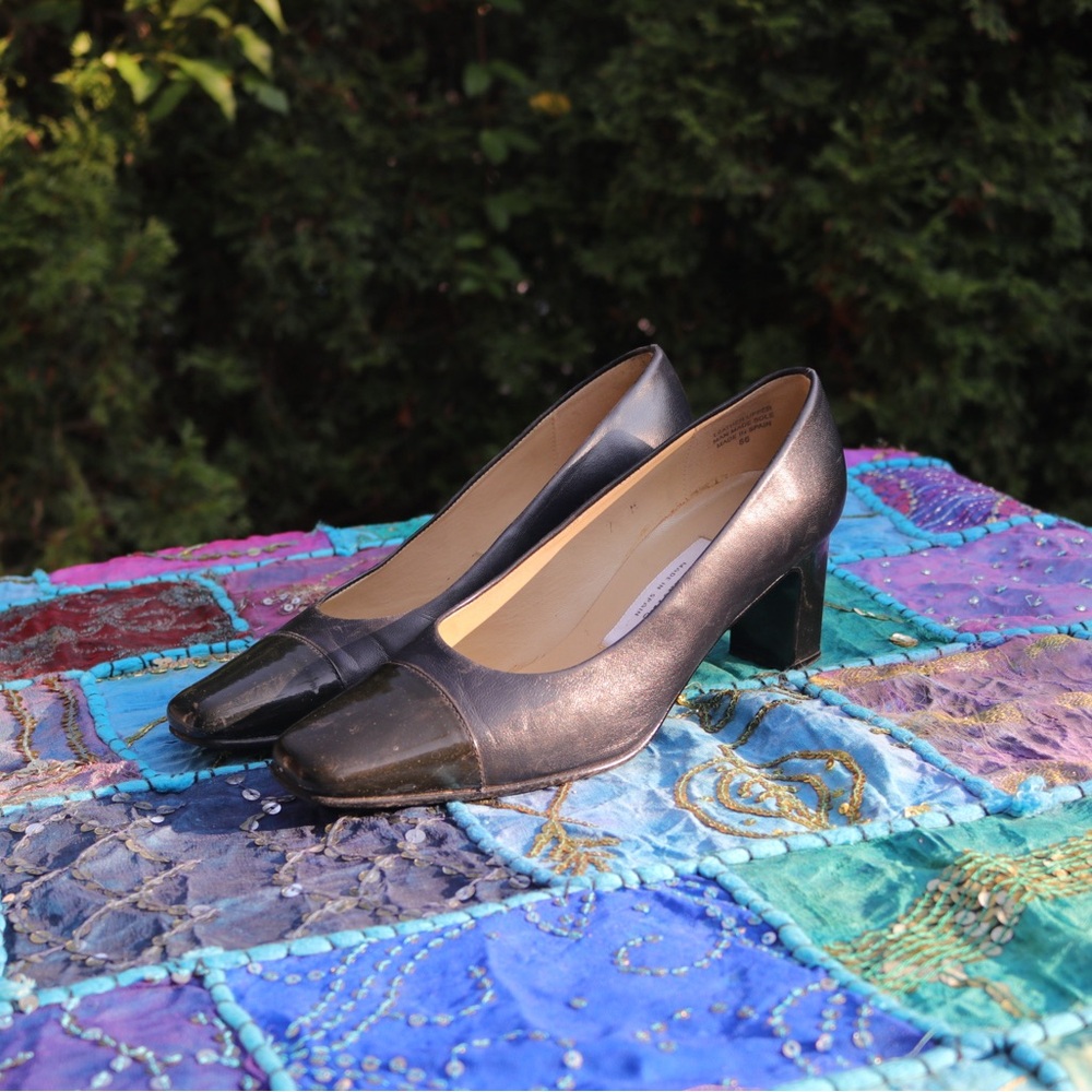 etienne aigner square toe kitten heel